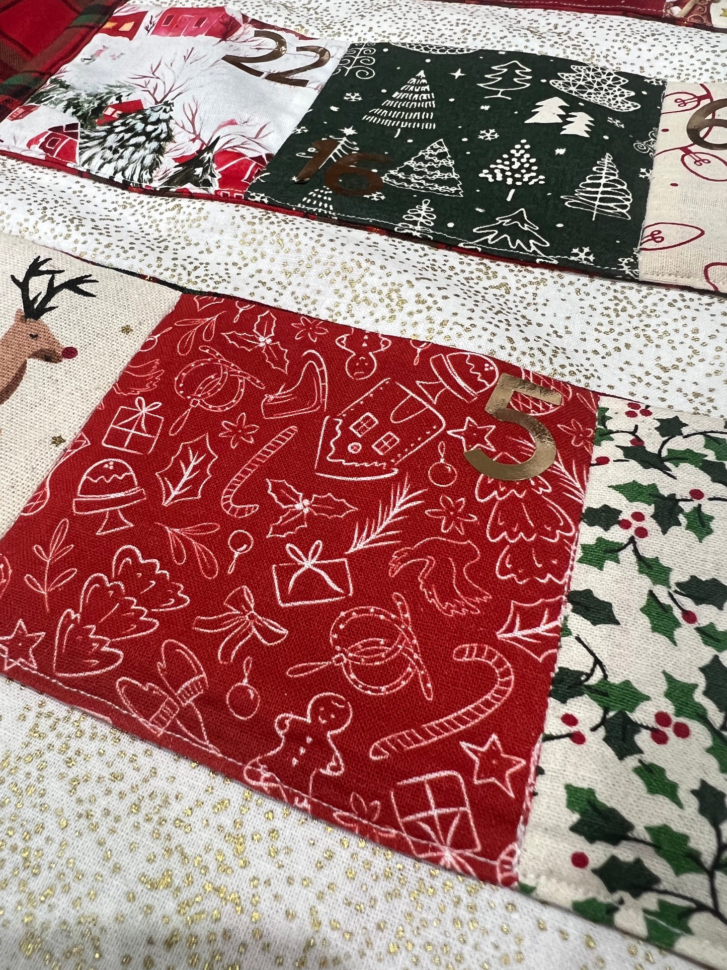 Advent Calendar - Traditional Colours