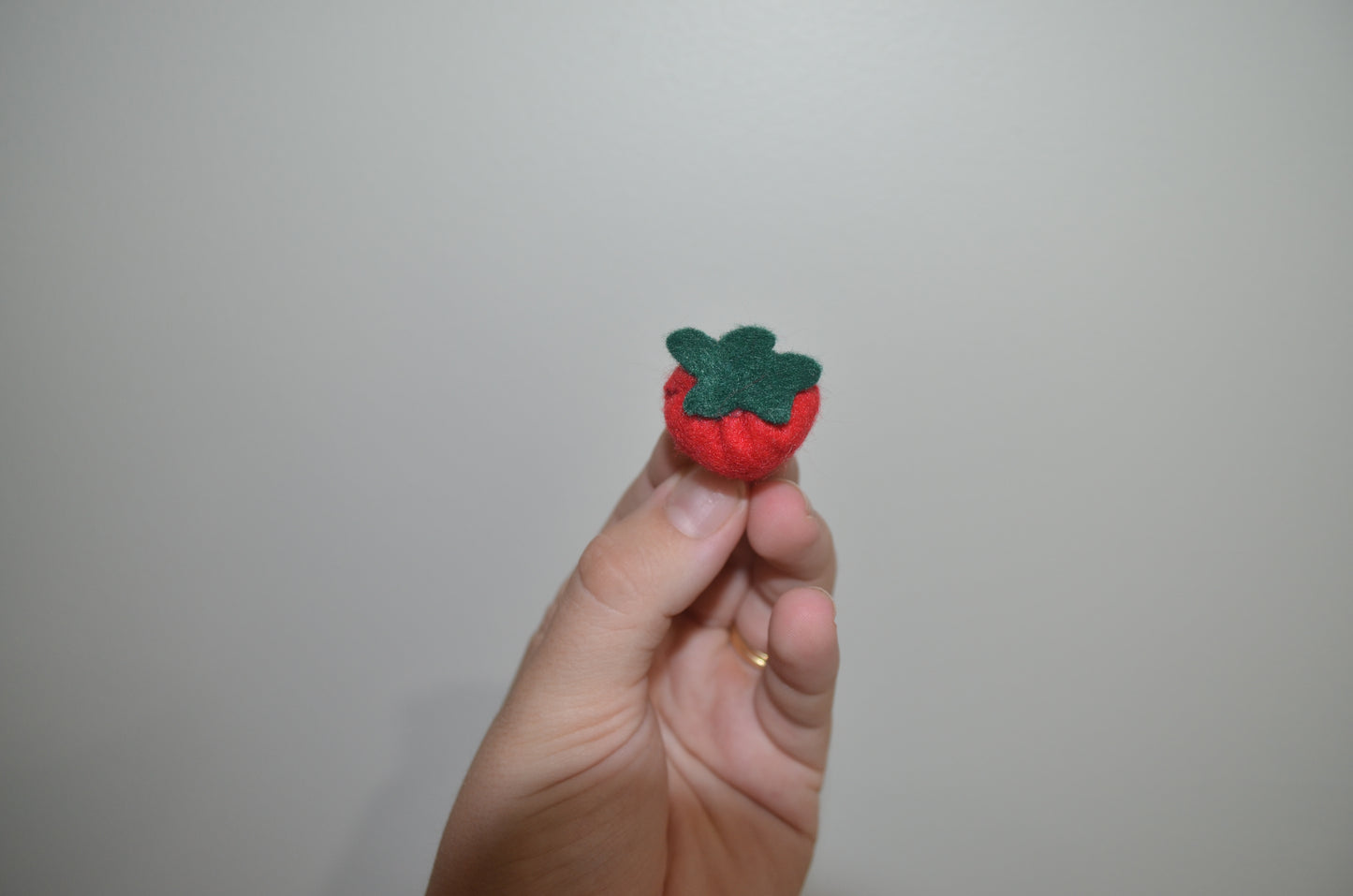 Felt Play Food - Strawberry